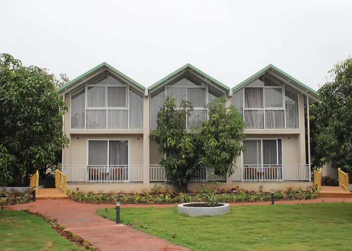 Mango Leaf Lake Resort Malkhed