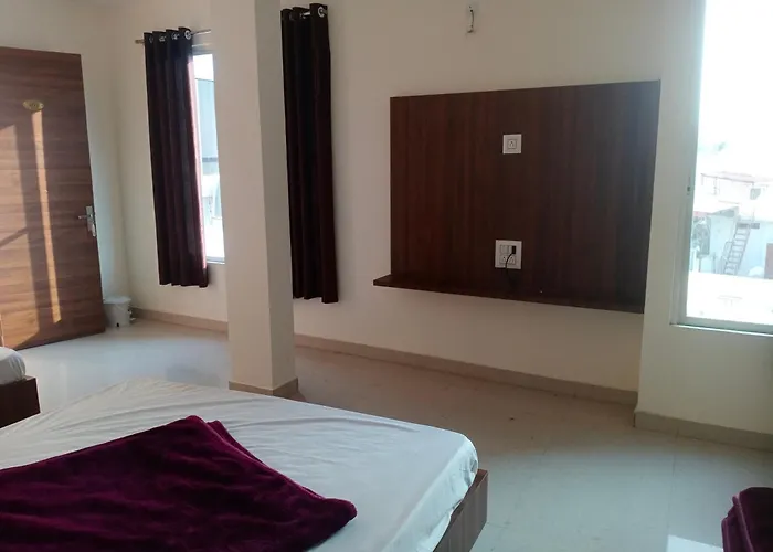 Hotel Soham Palace