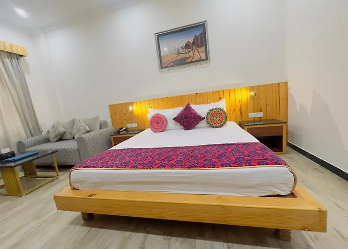 Golden Cressida Resort And Palace