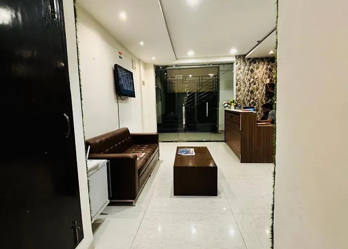 Hotel Blueberry By Lycoris Group !! Parking ! Lift ! Best Selling Property In Tricity