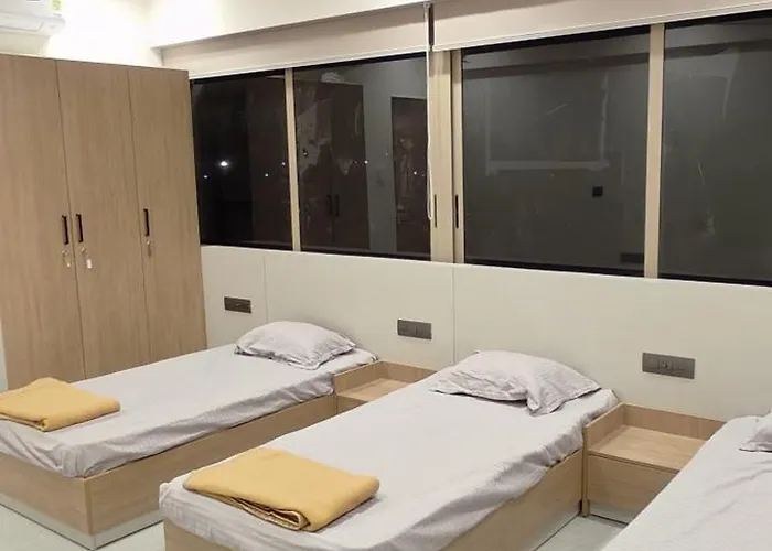 Kalyan Pg & Boys Hostel