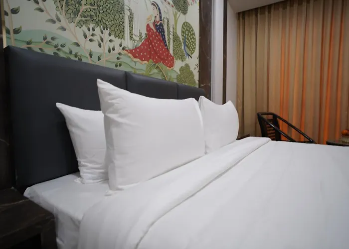Hotel Sastha Grand