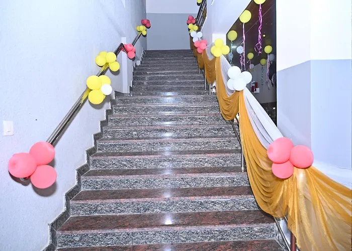 Hotel Sln Comforts