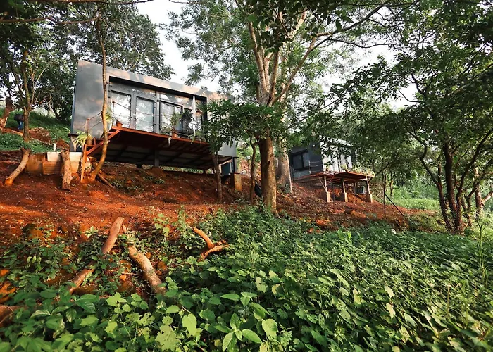Wind Over Waters Cabin 1