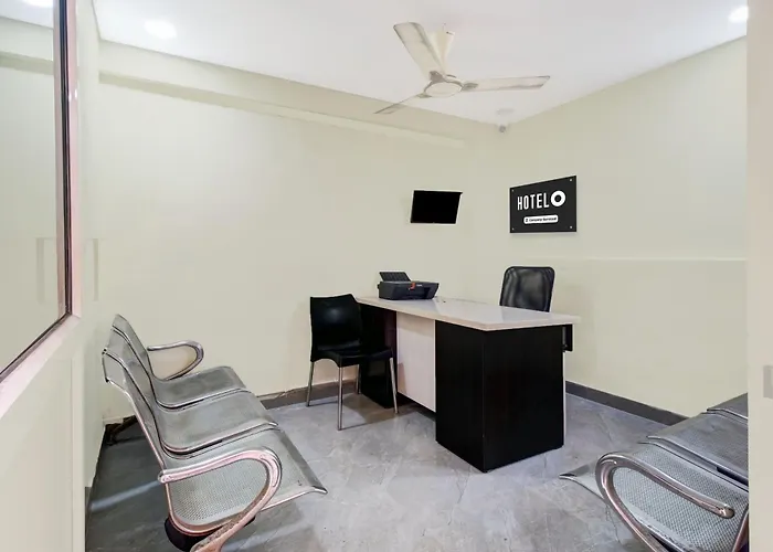 Super Hotel O Murali Nagar Near Nad Junction