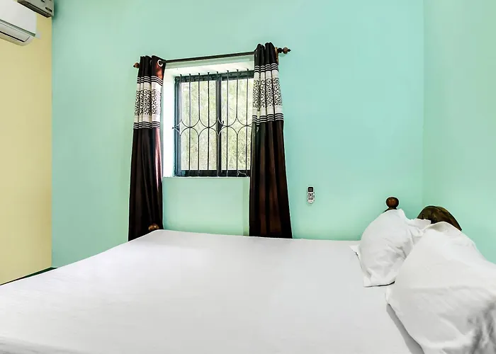 Hotel O On The Rocks