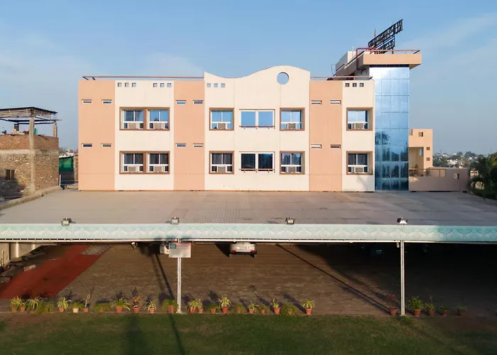 Ruchishree Garden Hotel Ujjain