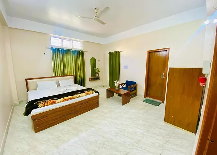 Jm Suites Prasanti Hotel