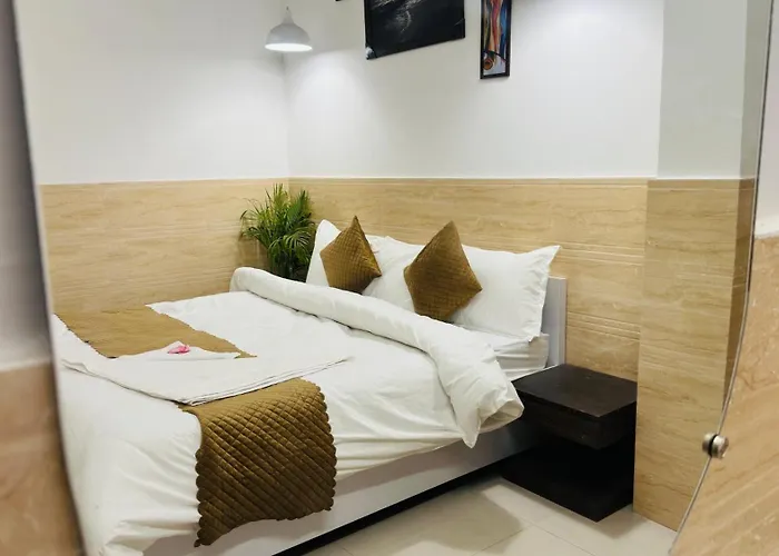 Hotel Relax Inn- Noida Sector 27- Managed By Oxygen Hospitality