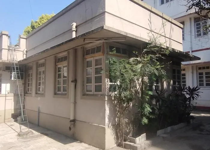 Madhav Bhavan Guest House