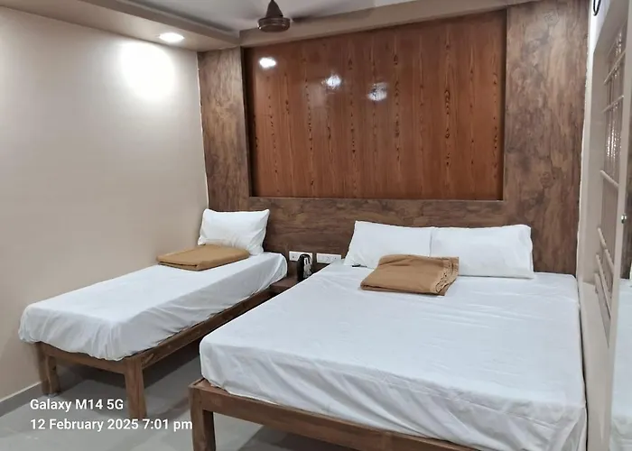 Ponnuswamy Residency