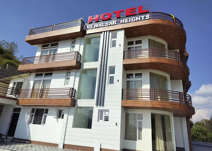 Hotel Rewalsar Heights