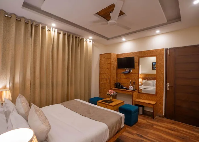 Perfectstayz Value Valley Vista 5 Min Walk To Mall Road