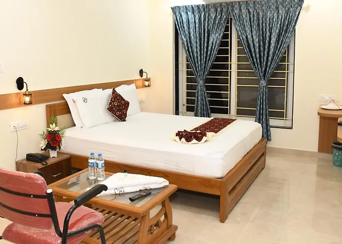 M R Residency Lokapur