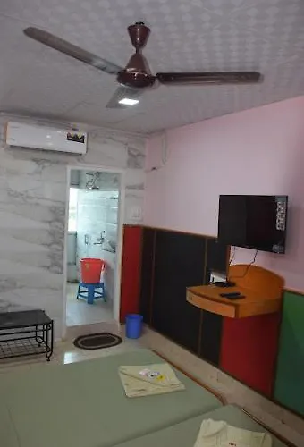 Hotel Prashant International