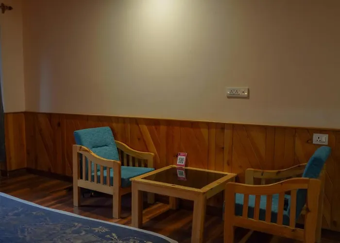 The Woodpecker Inn Jibhi