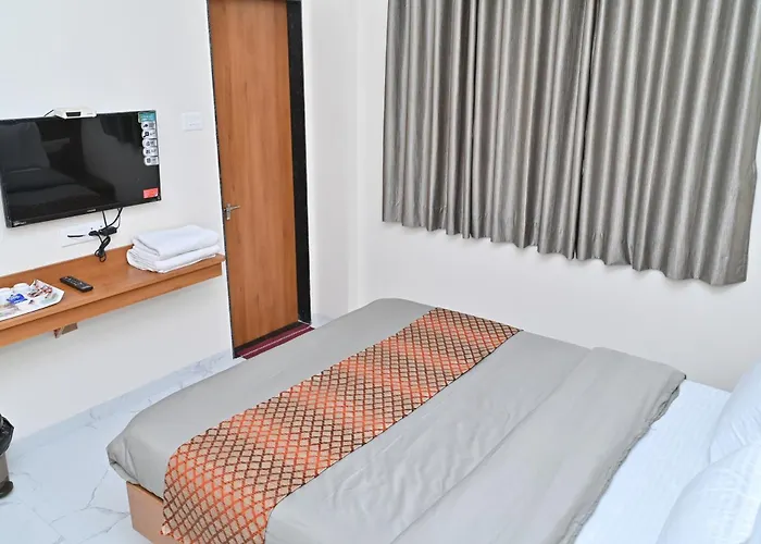 Hotel Sai Sneha