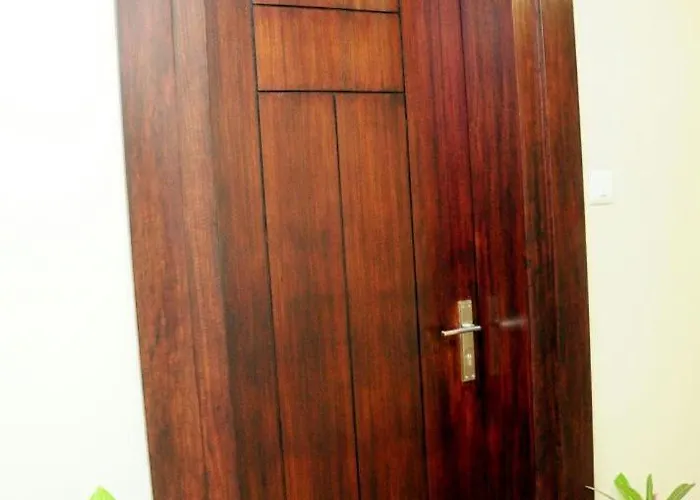 Dhanaram Ac Rooms Near Panchavati Anjaneya Temple And Auroville