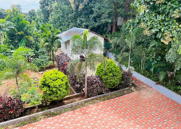Nature View Homestay And Cottages