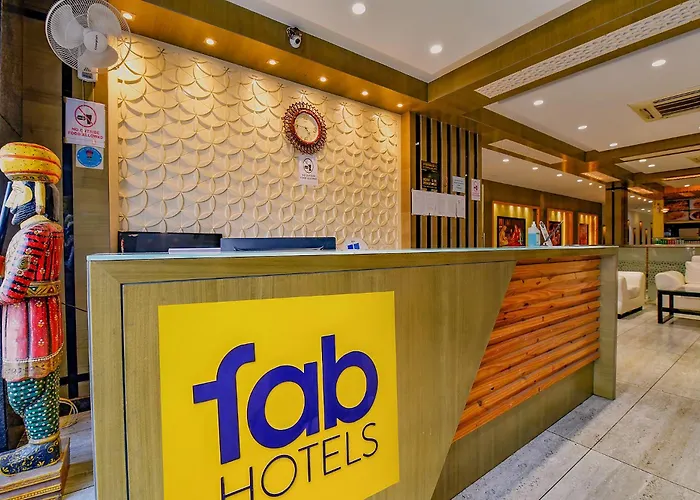 Fabhotel The Wind Palace