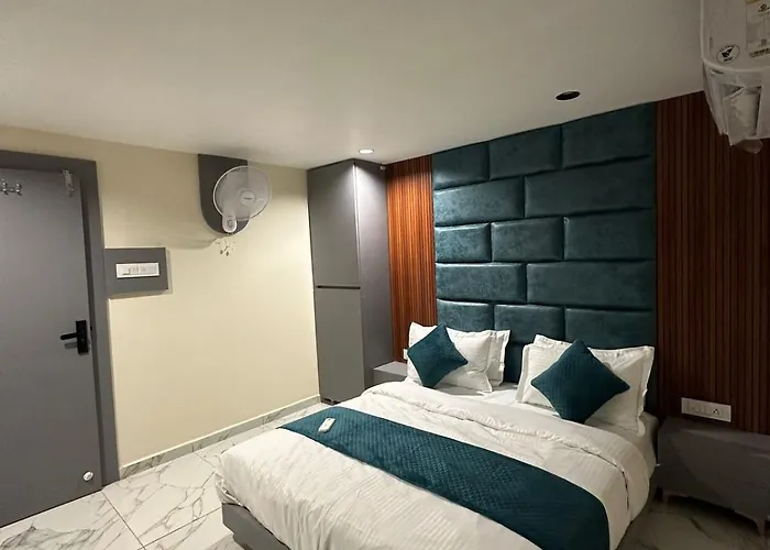 Hotel Shyam Paradise