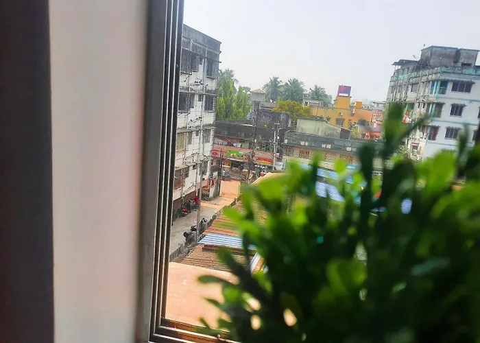 Little While Elitz-Budget & Backpacker Friendly Micro Hotel-Near Metro