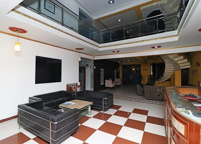 Townhouse Cyber City Metro Station Formerly Maruti Udyog