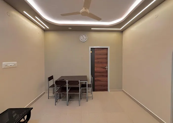Srirangam Service Apartment