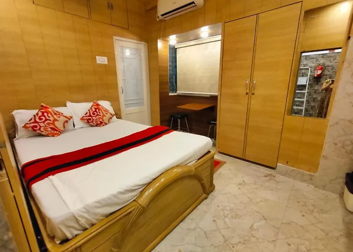 Kollolini Kolkata