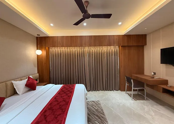 Hotel Rajiv Palace