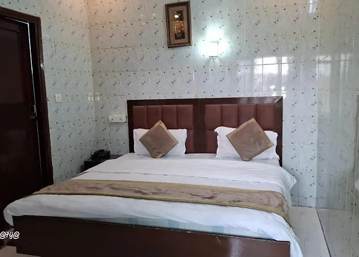 Hotel Embassy
