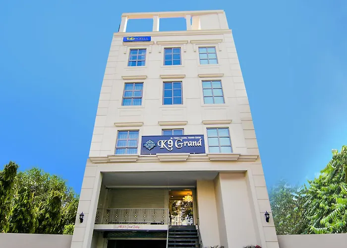 Fabhotel Prime K9 Grand