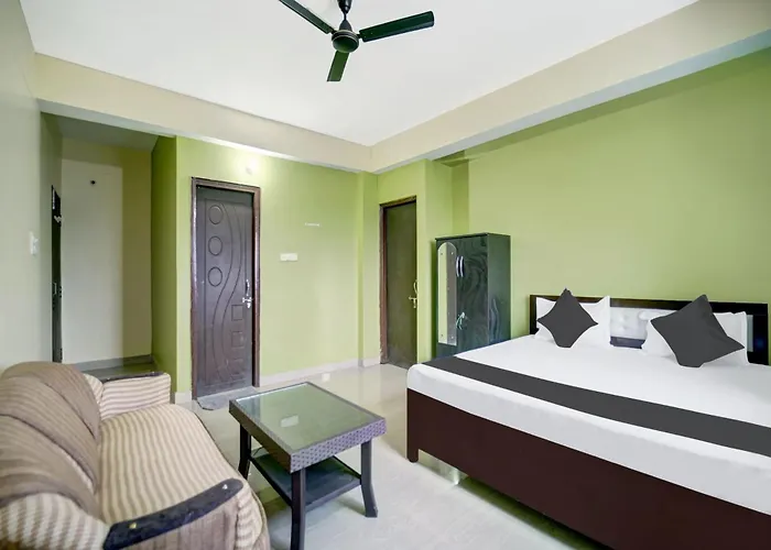 Hotel Johar Inn