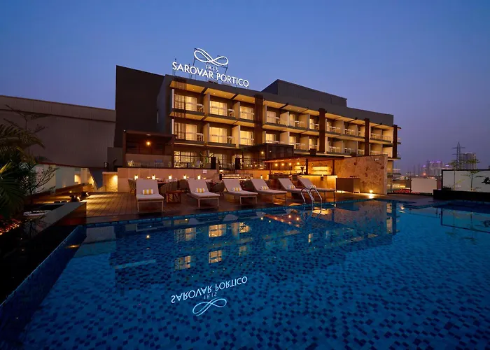 Iris Sarovar Portico