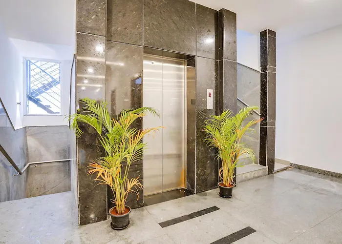 Rg Suites Silkboard Near Madiwala