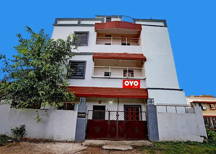 Hotel O Rabi Niwas