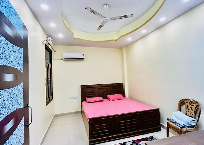 Shri Ji Hotel