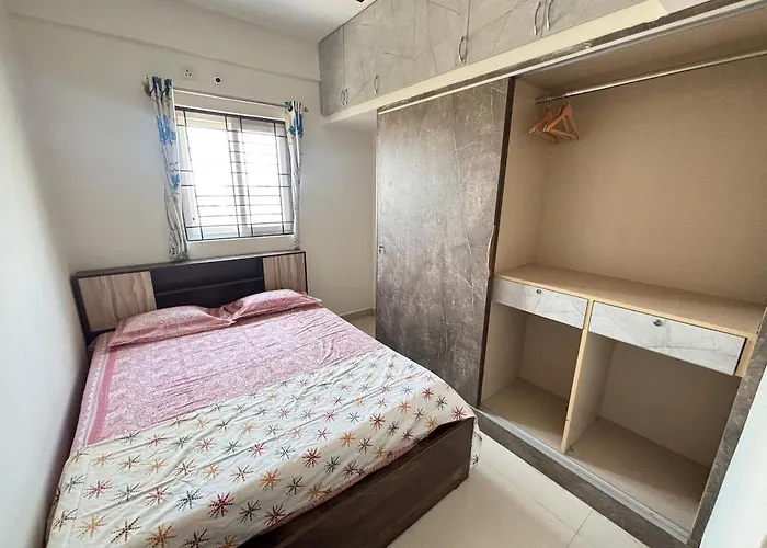 Cozy 1 Bhk Near Kadugodi Metro