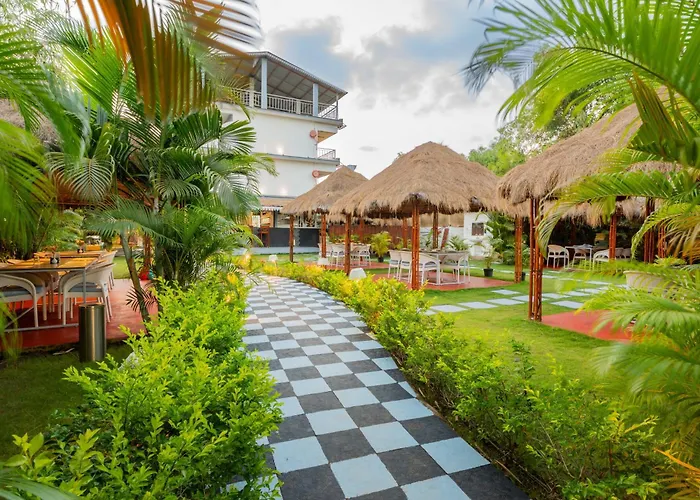 Alaya Stays Gracias Retreat Near Ashvem Beach 3 Minutes Walk From The Beach