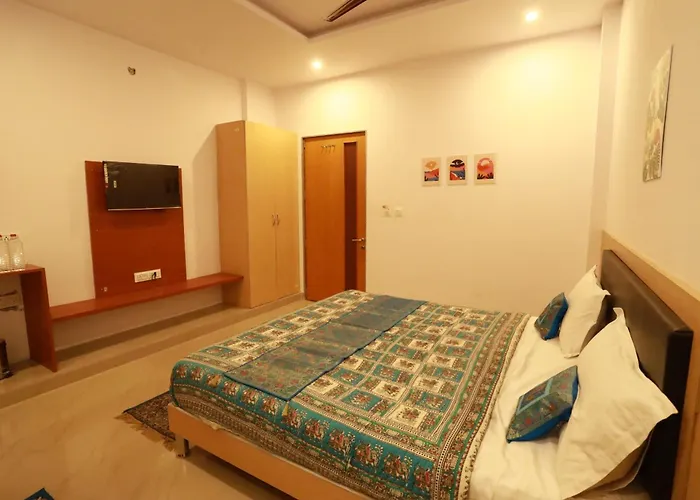 Hotel Amazing Udaipur By Heritage Inn