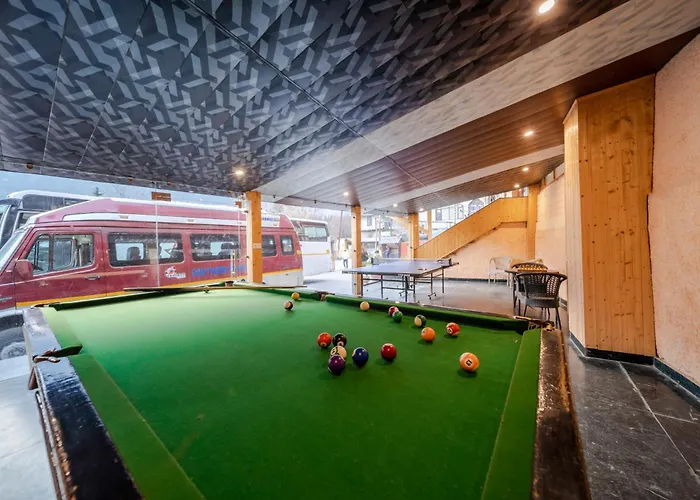 Hill River Resort - Central Heated & Air Cooled - Near Mall Road , Best Property Of Manali 2024- 2025