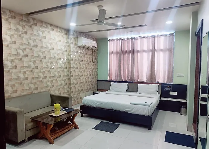 Hotel Vallabh Vilas