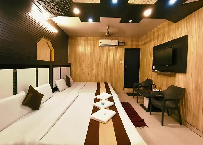 Hotel Pardesi,Har Ki Pauri Road Haridwar