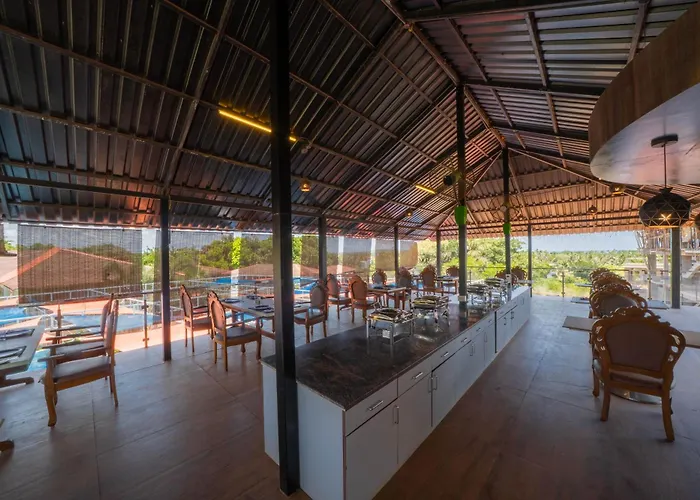 Koko Maya By Perfectstayz Near Morjim Beach