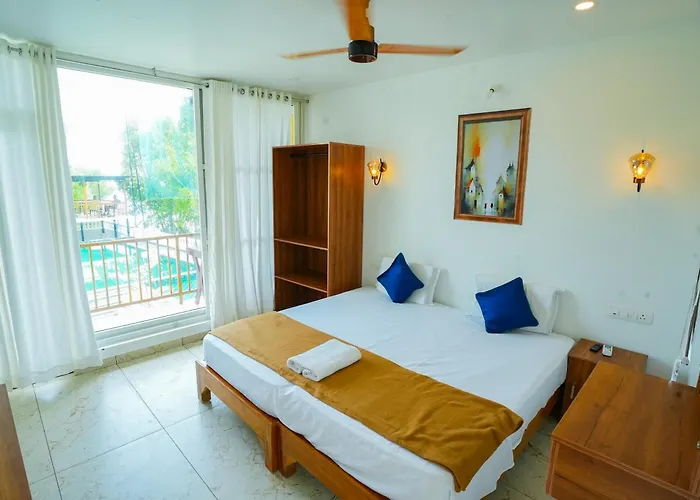 Lake View Resort Cherai