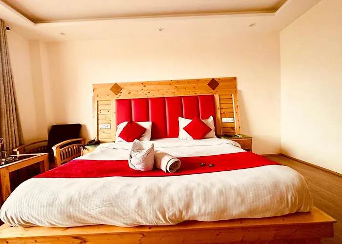 Hotel Pine Grove