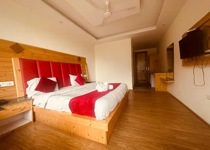 Hotel Pine Grove