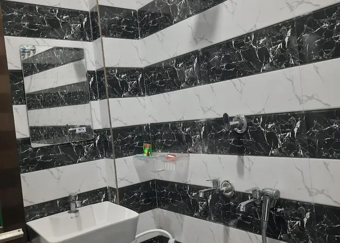 Hotel Mahamrityunjay Palace