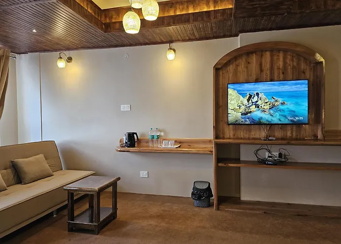 Hotel Golden Orchid