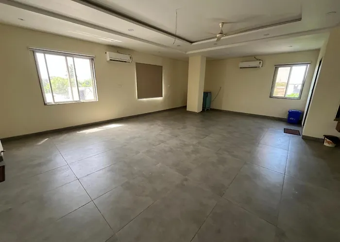 Hotel Tilak